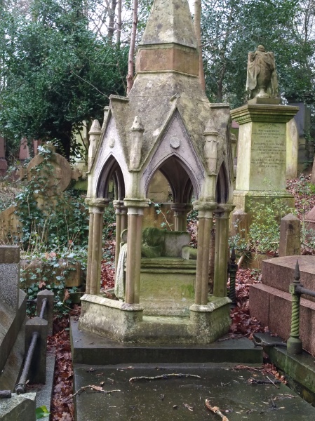 Grave monument in Highgate Cemetery West
